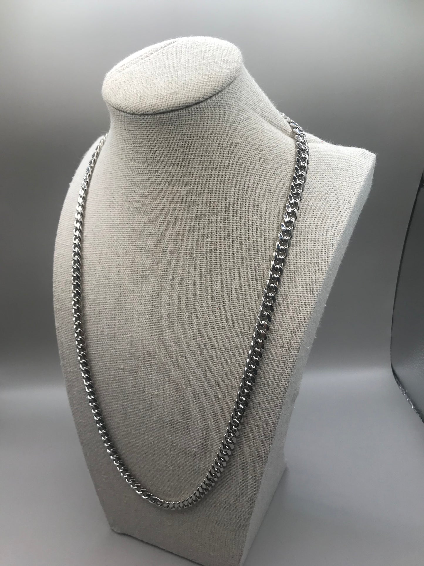 24” Silver Chain Rhodium Plated Cuban Links