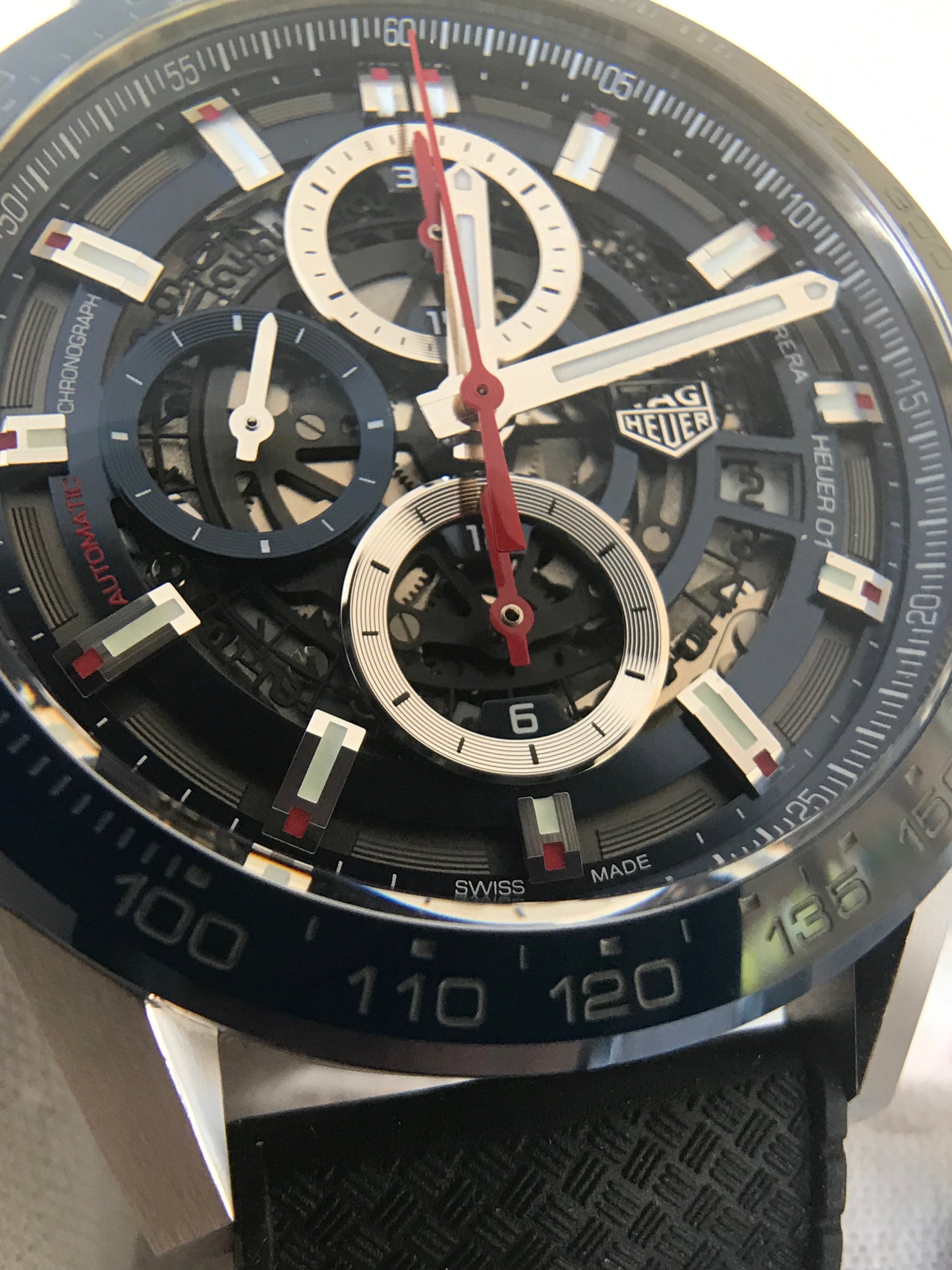 Tag Heuer Carrera Calibre Heuer 01